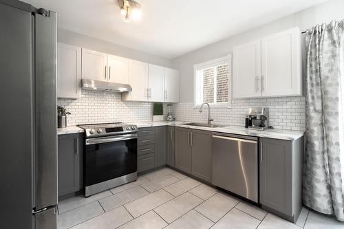 Cuisine - 535 Rue Lajeunesse, Sherbrooke (Fleurimont), QC - Indoor Photo Showing Kitchen With Upgraded Kitchen