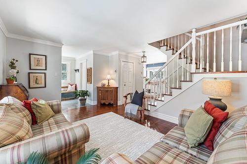 Vue d'ensemble - 257 Ch. De Bondville, Lac-Brome, QC - Indoor Photo Showing Living Room