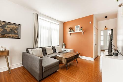 Salon - D-10236 Rue Lajeunesse, Montréal (Ahuntsic-Cartierville), QC - Indoor Photo Showing Other Room