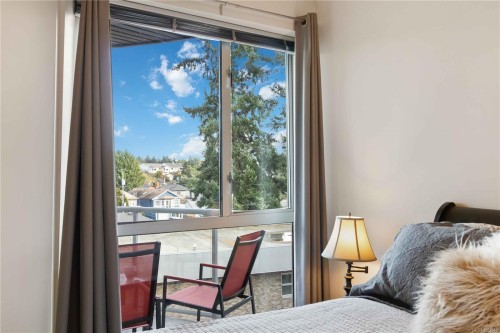 407-2745 Veterans Memorial Pkwy, Langford, BC - Indoor Photo Showing Bedroom
