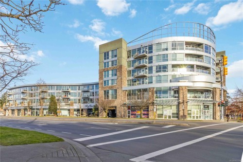 407-2745 Veterans Memorial Pkwy, Langford, BC - Outdoor