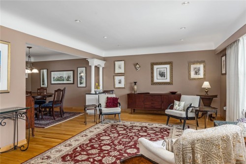 3331 Woodburn Ave, Oak Bay, BC 