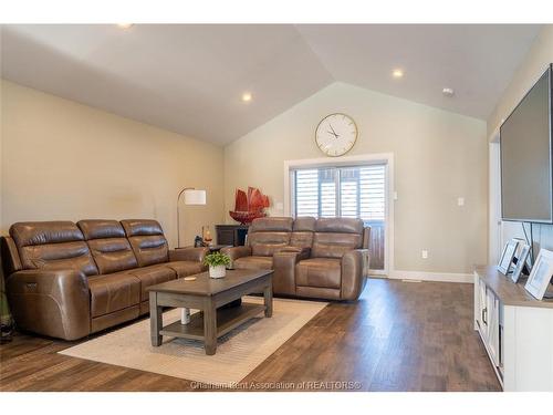 21 Baffin Way, Chatham, ON 