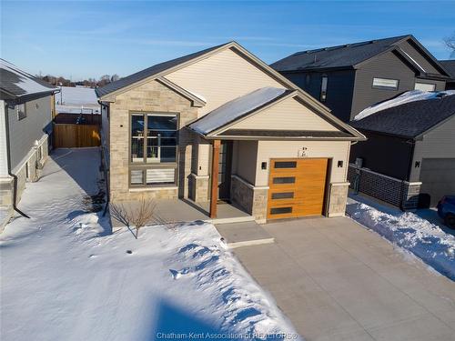 21 Baffin Way, Chatham, ON 