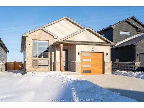 21 Baffin Way, Chatham, ON 