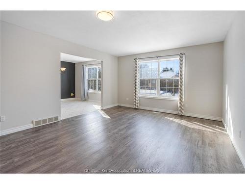 145 Valley Road, Chatham, ON 