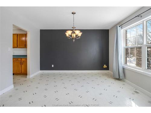 145 Valley Road, Chatham, ON 