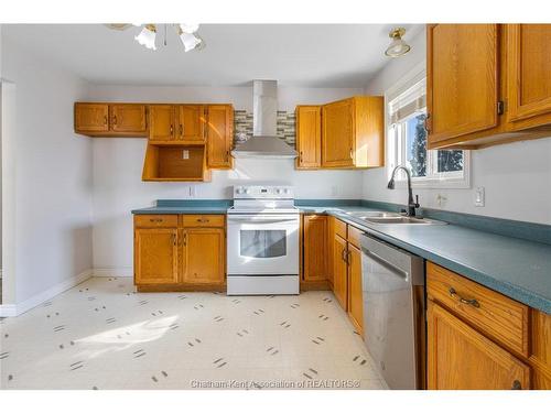 145 Valley Road, Chatham, ON 