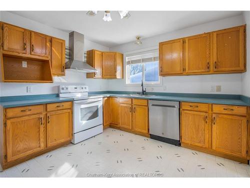 145 Valley Road, Chatham, ON 