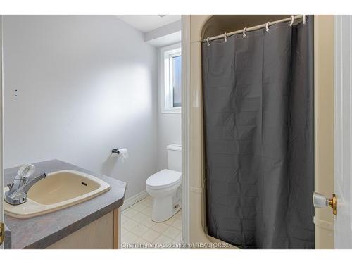 145 Valley Road, Chatham, ON 