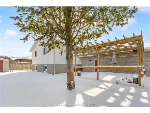 145 Valley Road, Chatham, ON 