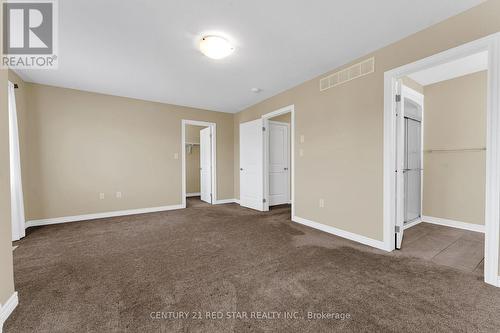 55 Laurent Avenue, Welland, ON - Indoor Photo Showing Other Room