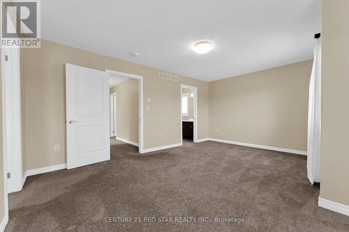 55 Laurent Avenue, Welland, ON - Indoor Photo Showing Other Room