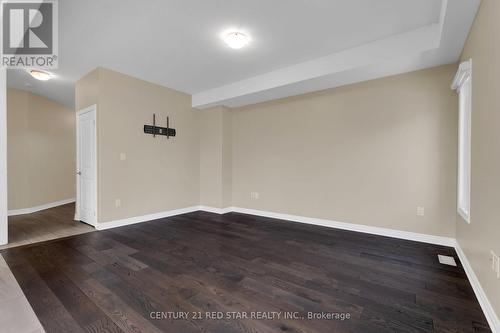 55 Laurent Avenue, Welland, ON - Indoor Photo Showing Other Room