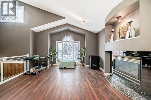 8373 Edgevalley Drive Nw, Calgary, AB - Indoor With Fireplace