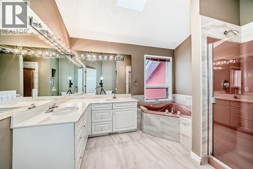 8373 Edgevalley Drive Nw, Calgary, AB - Indoor Photo Showing Bathroom