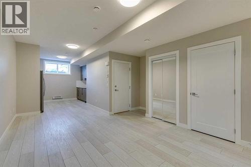 642 Rangeview Street Se, Calgary, AB - Indoor Photo Showing Other Room