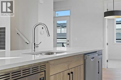 220 Waterford Heath, Chestermere, AB - Indoor Photo Showing Kitchen