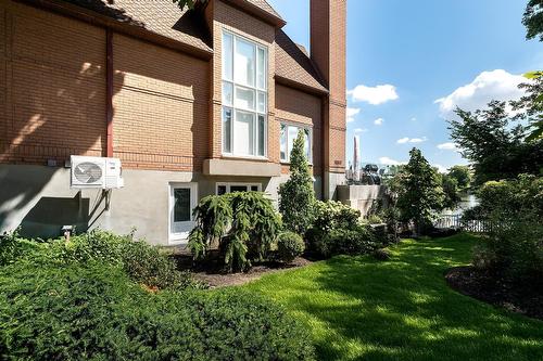 Jardin - 1 Av. Sauriol, Laval (Laval-Des-Rapides), QC 