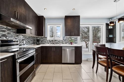 Cuisine - 1356 Rue Adélard, Blainville, QC - Indoor Photo Showing Kitchen With Upgraded Kitchen