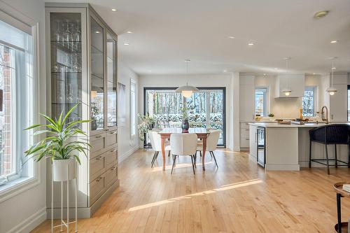 Salle à manger - 2470 Rue Patenaude, Longueuil (Saint-Hubert), QC - Indoor Photo Showing Other Room