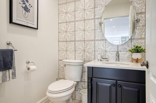 Salle d'eau - 2470 Rue Patenaude, Longueuil (Saint-Hubert), QC - Indoor Photo Showing Bathroom