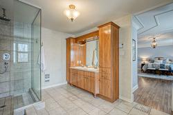 Salle de bains attenante à la CCP - 