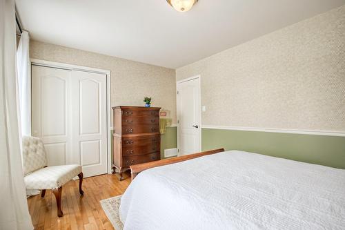 Chambre à coucher - 2470 Rue Patenaude, Longueuil (Saint-Hubert), QC - Indoor Photo Showing Bedroom