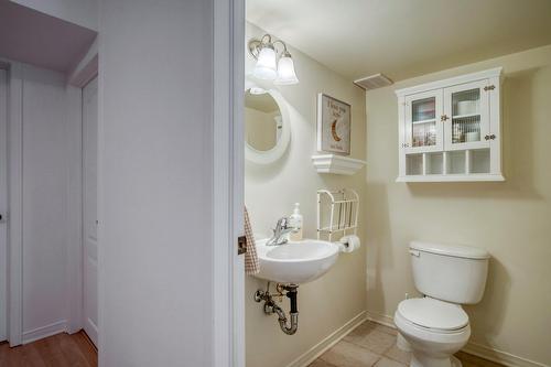 Salle d'eau - 2470 Rue Patenaude, Longueuil (Saint-Hubert), QC - Indoor Photo Showing Bathroom