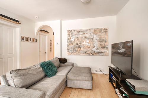 Living room - 5437  - 5439 7E Avenue, Montréal (Rosemont/La Petite-Patrie), QC - Indoor Photo Showing Living Room