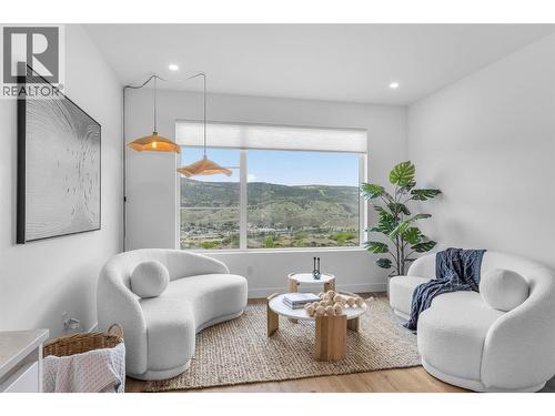 5050 Sun Rivers Drive, Kamloops, BC - Indoor Photo Showing Other Room