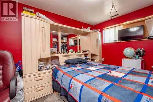 11808 98 Street, Grande Prairie, AB - Indoor Photo Showing Bedroom