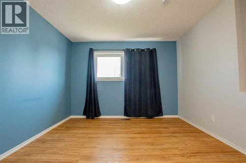 11808 98 Street, Grande Prairie, AB - Indoor Photo Showing Other Room
