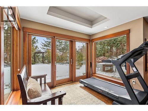 427 Long Ridge Drive, Kelowna, BC - Indoor Photo Showing Other Room