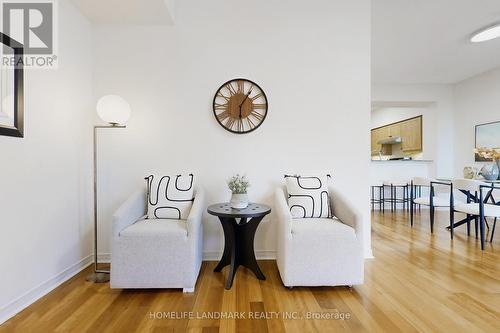 404 - 451 Rosewell Avenue, Toronto, ON - Indoor