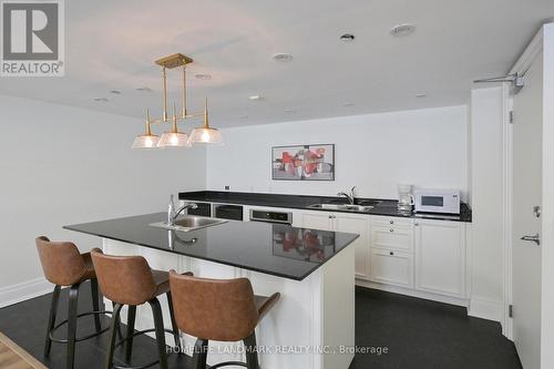 404 - 451 Rosewell Avenue, Toronto, ON - Indoor