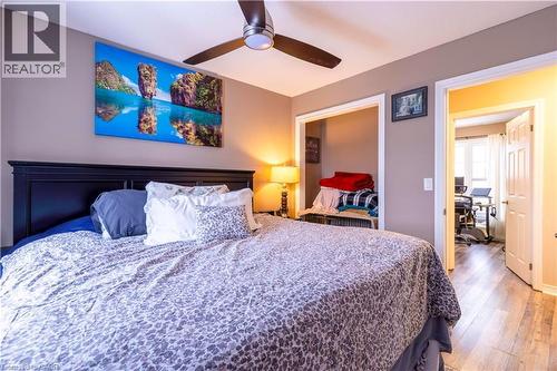 Primary - 701 Homer Watson Boulevard Unit# 38, Kitchener, ON - Indoor Photo Showing Bedroom