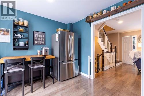 Eat In - 701 Homer Watson Boulevard Unit# 38, Kitchener, ON - Indoor