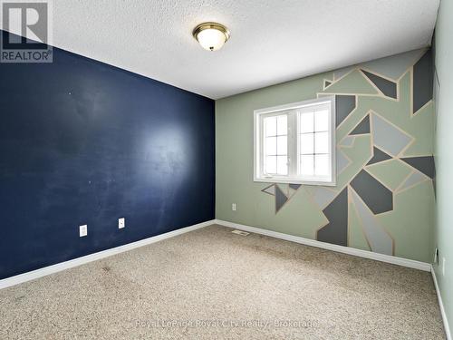 47 Schroder Crescent, Guelph (Grange Road), ON - Indoor Photo Showing Other Room
