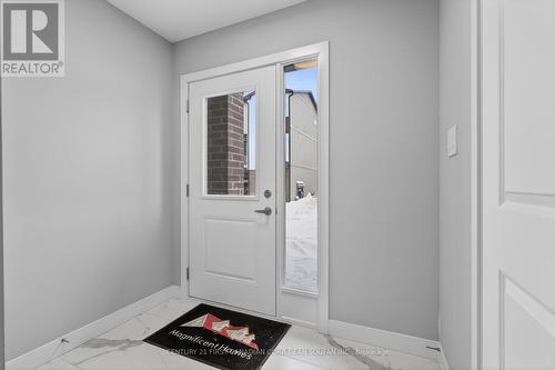 18 - 349 Southdale Road E, London South (South W), ON - Indoor Photo Showing Other Room