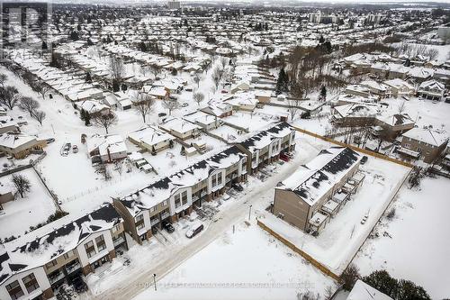 18 - 349 Southdale Road E, London South (South W), ON -  With View