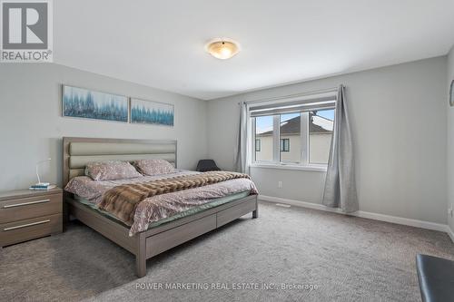 143 Robin Easey Avenue, Ottawa, ON - Indoor Photo Showing Bedroom