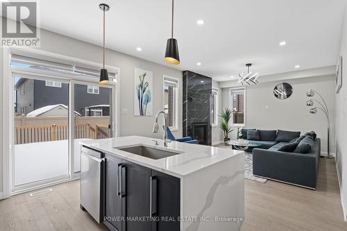 143 Robin Easey Avenue, Ottawa, ON - Indoor Photo Showing Other Room