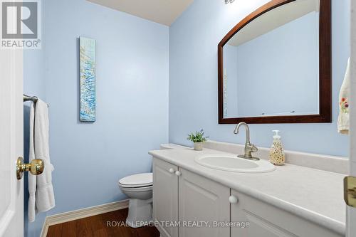 27 Avonmore Crescent, Ottawa, ON - Indoor Photo Showing Bathroom