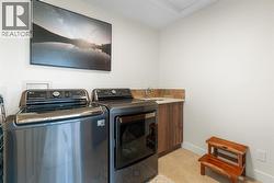 Laundry- Upper Level - 