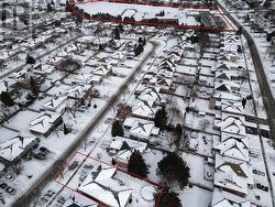 Walking distance to Public School - 