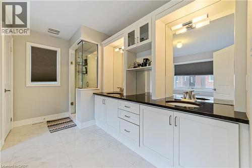 24 Macbean Crescent, Waterdown, ON - Indoor Photo Showing Bathroom
