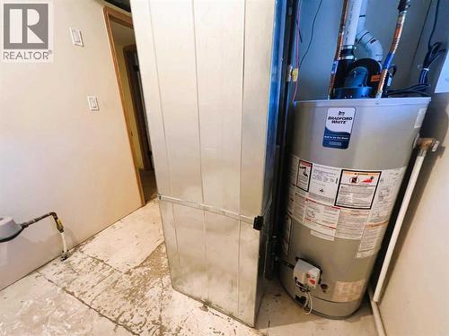 492 Hilton Crescent Ne, Medicine Hat, AB - Indoor Photo Showing Basement