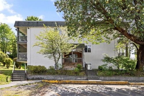 5201-999 Bowen Rd, Nanaimo, BC - Outdoor