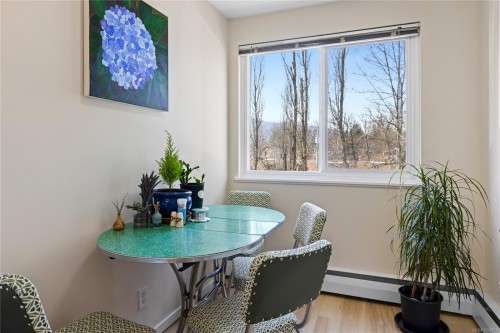 5201-999 Bowen Rd, Nanaimo, BC - Indoor Photo Showing Other Room